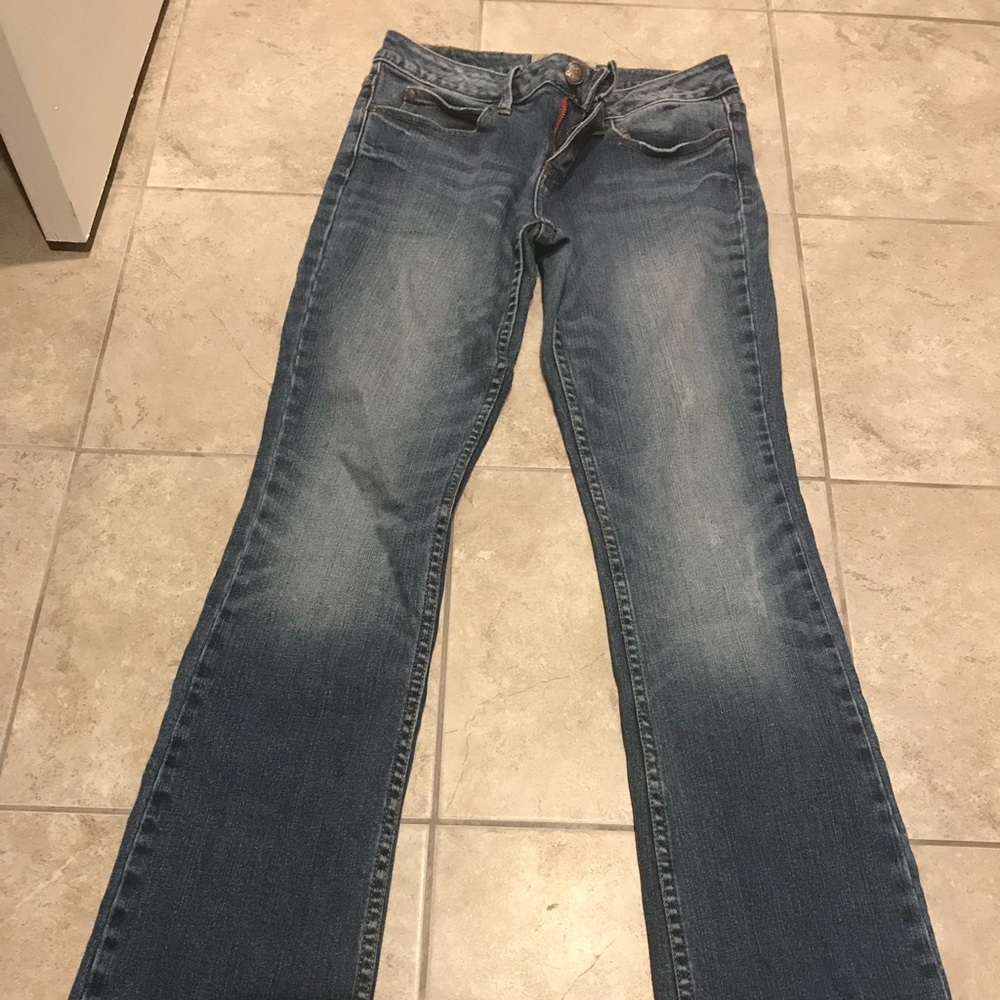 American rag size 5 long stretchy boot cut jeans